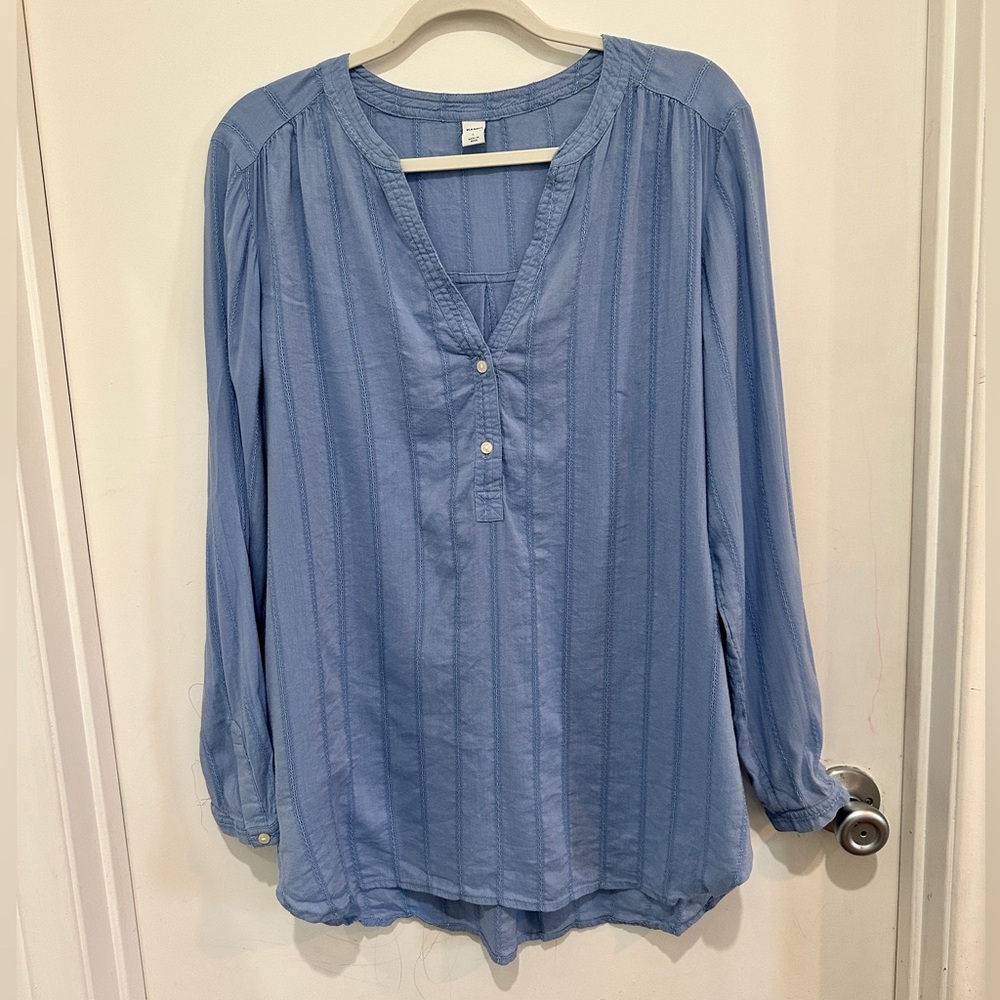 Old Navy Light Blue Tunic Blouse